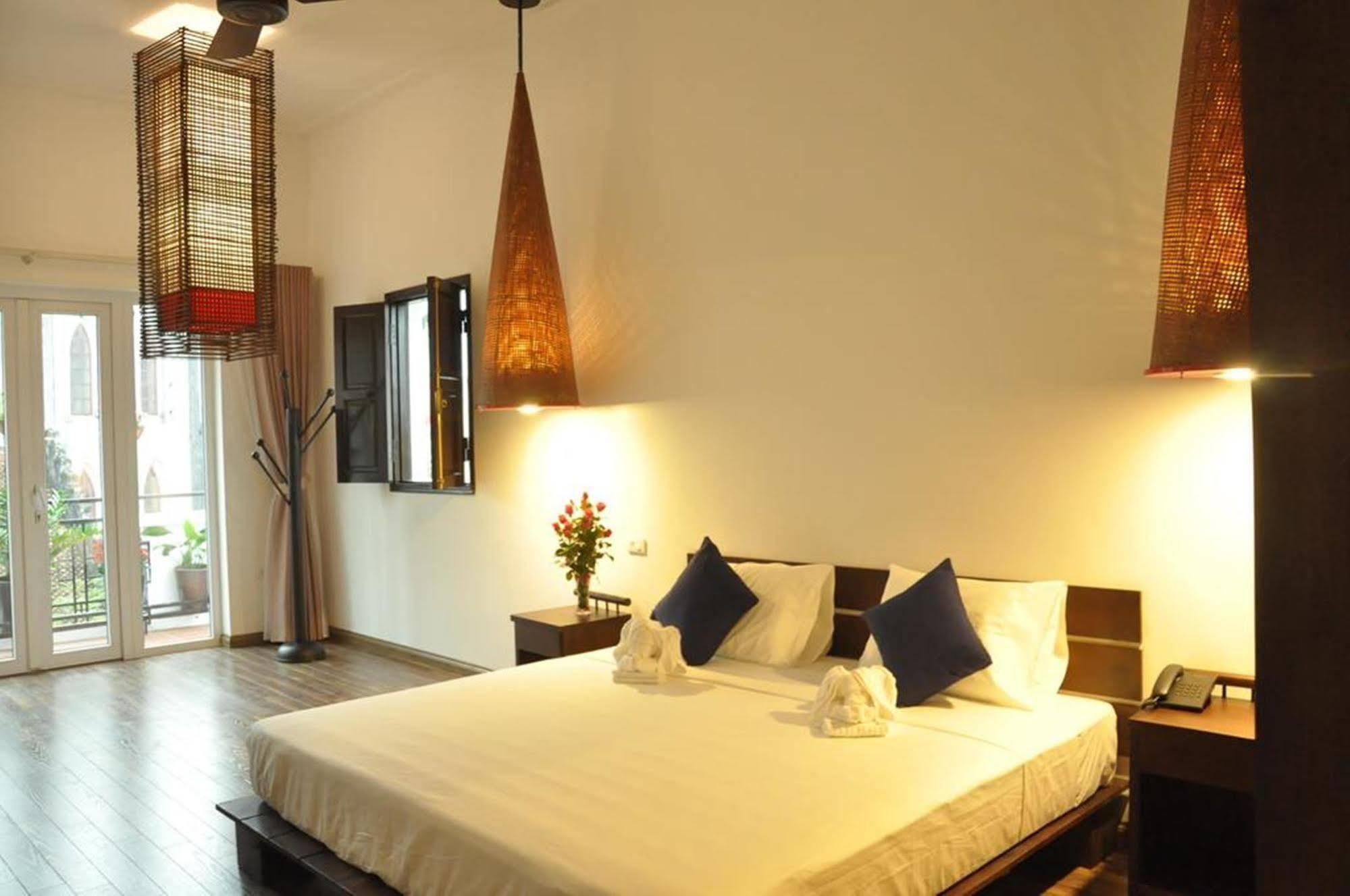 Cinnamon Cathedral Hotel Hanoi Exteriör bild