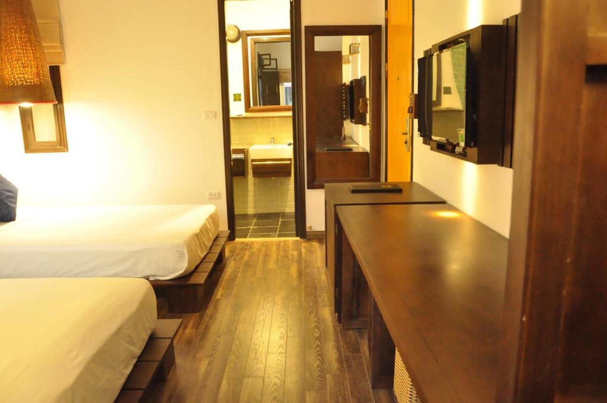 Cinnamon Cathedral Hotel Hanoi Exteriör bild