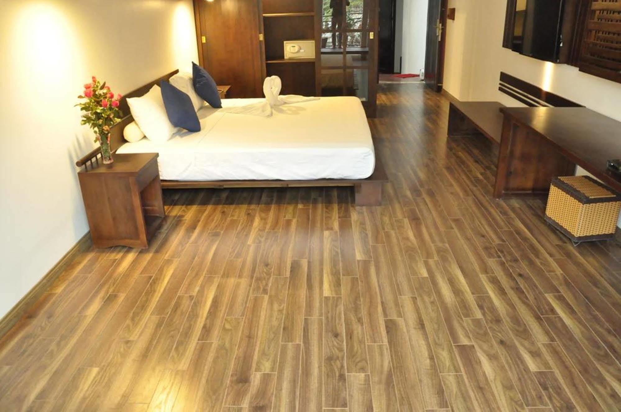 Cinnamon Cathedral Hotel Hanoi Exteriör bild